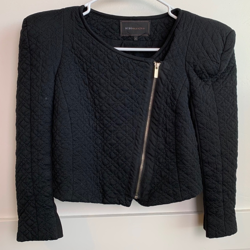 BCBG MAX AZRIA Black Quilted Cropped Jacket